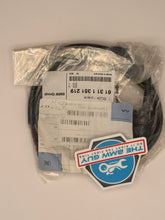 Load image into Gallery viewer, Handlebar Combination Switch Right For BMW Airhead R50/5, R60/5, R75/5, R90/6, R90S; 61 31 1 351 219