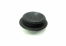Load image into Gallery viewer, Timing Window Plug - BMW Airhead ; 11 11 1 744 327