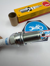 Load image into Gallery viewer, Dual Ground Electrode Spark Plug For BMW Hexhead And Oilhead; 12 12 7 728 634 / DCPR8EKC