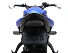 Load image into Gallery viewer, T3 Switchback M8 LED Turn Signals - Rear