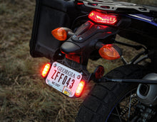 Load image into Gallery viewer, T3 Modular Switchback Signal Pods - Rear
