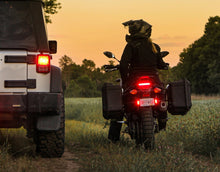 Load image into Gallery viewer, T3 Rear Switchback LED Turn Signal Pods with License Plate Mount
