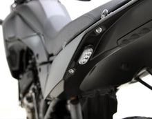 Load image into Gallery viewer, T3 Modular Switchback Signal Pods - Rear
